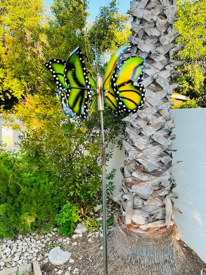 28-062 - Butterfly Spinner - Asstd. Colors