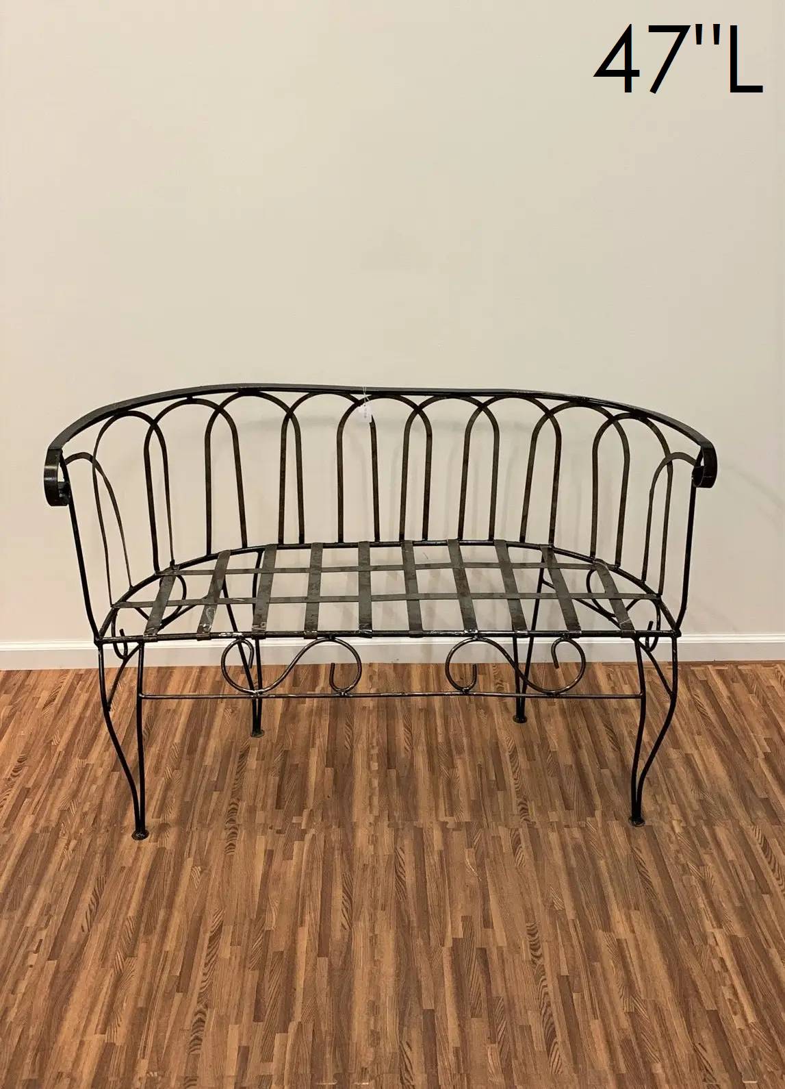 12-032 - Shere Bench