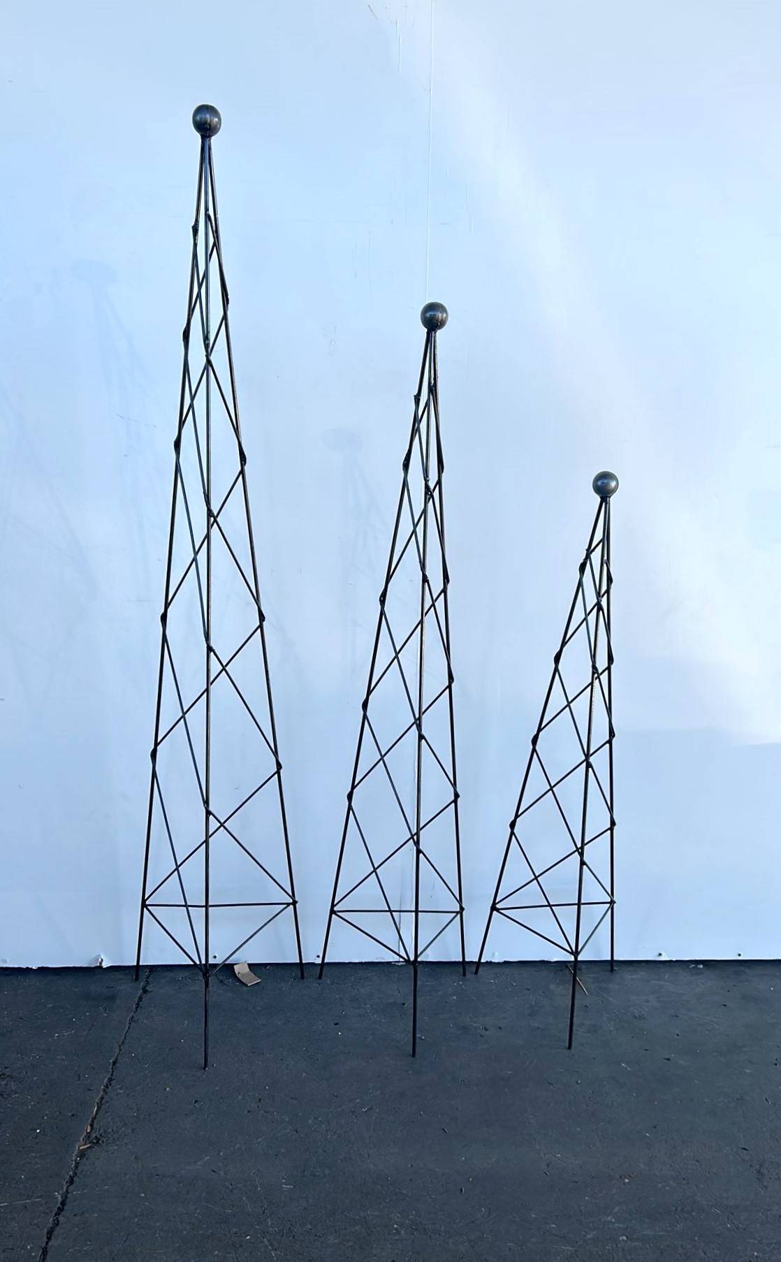 22-089 - Topiary 3pc Set