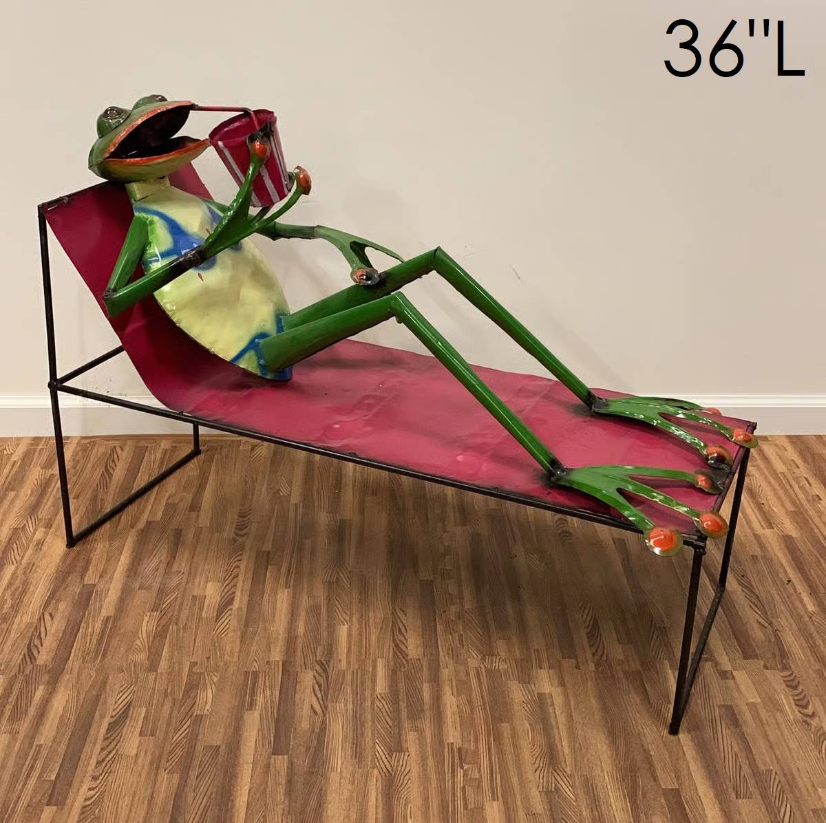 34-711 - LG Beach Frog